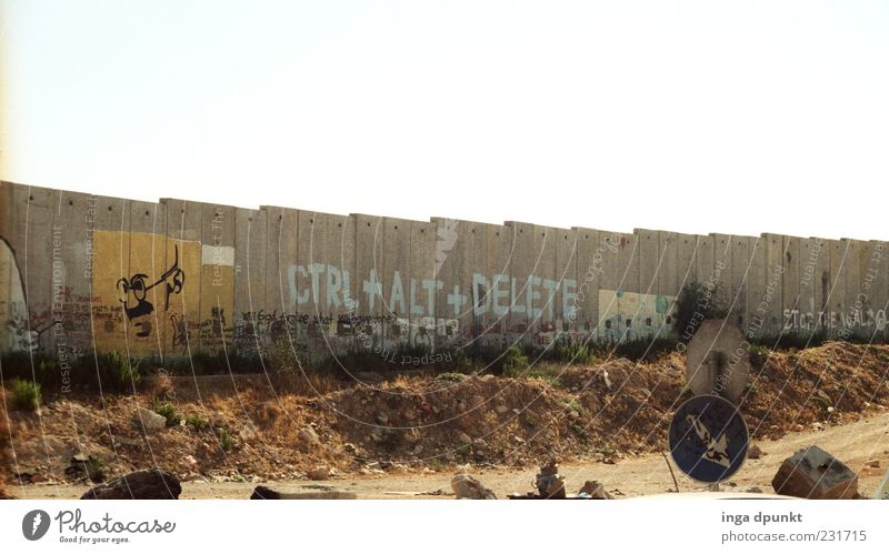 shutdown Construction site Art Information Politics and state Political movements Israel West Bank Manmade structures Wall (barrier) Wall (building) Street