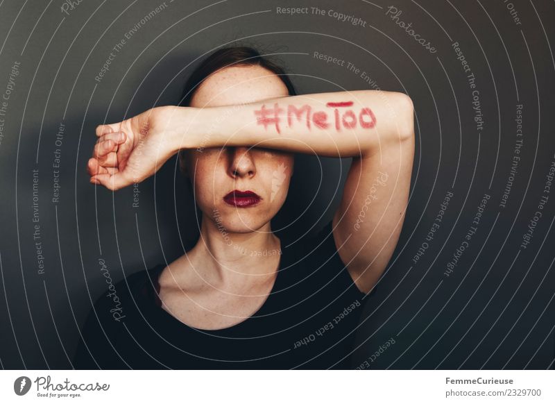 Woman showing #MeToo on her arm Feminine Young woman Youth (Young adults) Adults 1 Human being 18 - 30 years 30 - 45 years Sign Characters Sex Sexuality