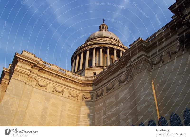 pantheon Paris Sky blue Architecture Worm's-eye view Column Wall (building) Pantheon Majestic Large Domed roof