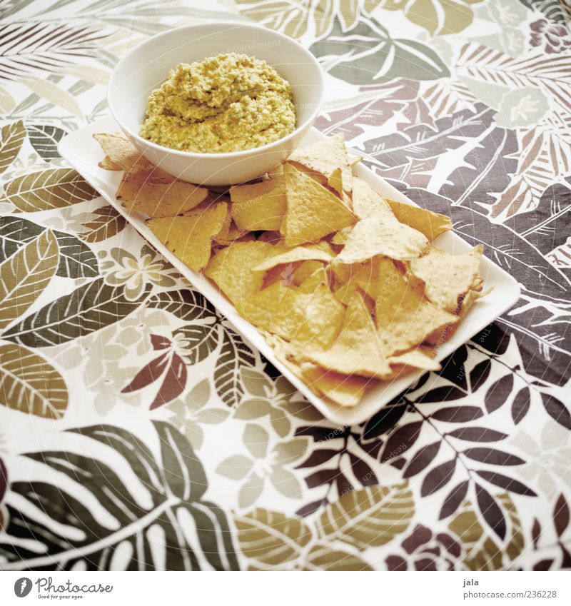 chips & dip Food Crisps Dip Nutrition Fast food Finger food Bowl Delicious Colour photo Interior shot Deserted Day Tablecloth Pattern nachos