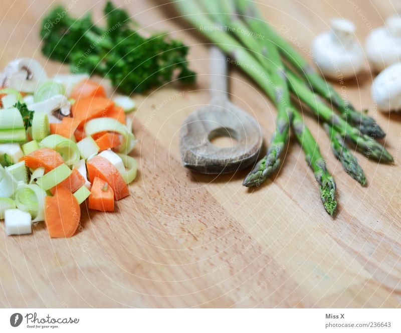 soup green Food Vegetable Herbs and spices Nutrition Spoon Fresh Small Delicious Healthy Eating Button mushroom Carrot Parsley Asparagus Asparagus season Greens