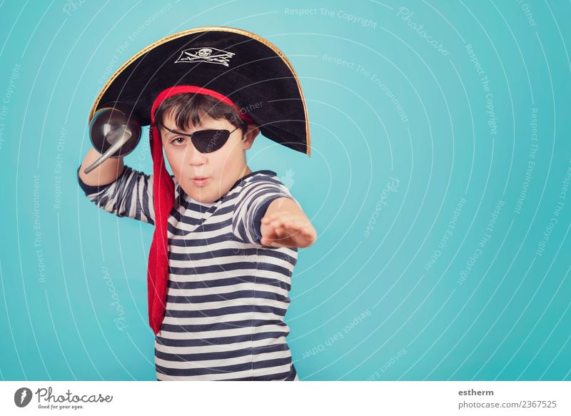 boy dressed as a pirate Lifestyle Joy Entertainment Party Event Feasts & Celebrations Carnival Fairs & Carnivals Birthday Human being Masculine Child Toddler 1
