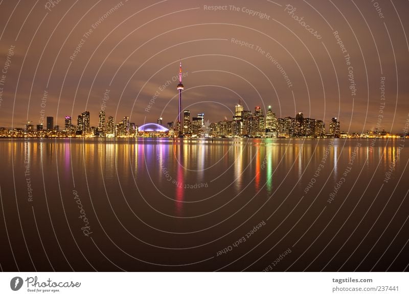 WIDE ANGLE Wide angle Toronto Town Night Twilight Ontario Canada Americas CN Tower Long exposure Reflection Surface of water Water reflection Night sky Light