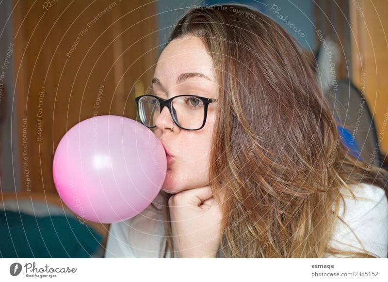 portrait of girl with bubble gum Lifestyle Joy Face Education School Feminine Young woman Youth (Young adults) 1 Human being Eyeglasses Cool (slang)
