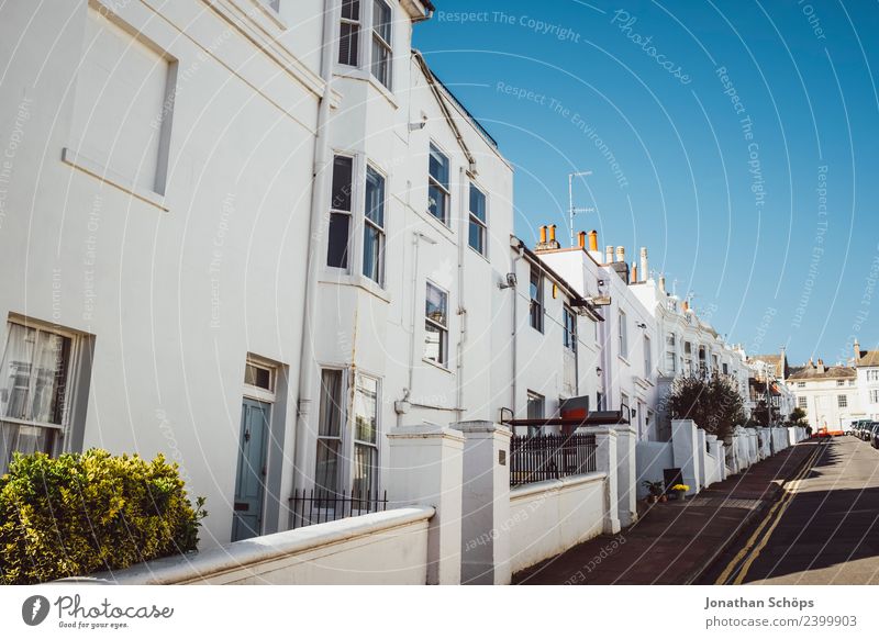Street with white facades in Brighton Downtown Old town House (Residential Structure) Manmade structures Building Architecture Facade Esthetic England English