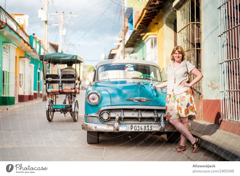 young woman posing at an oldtimer in Trinidad Cuba Trinidade Patriotism Socialism Vacation & Travel Travel photography Wanderlust Vintage car 1 Person