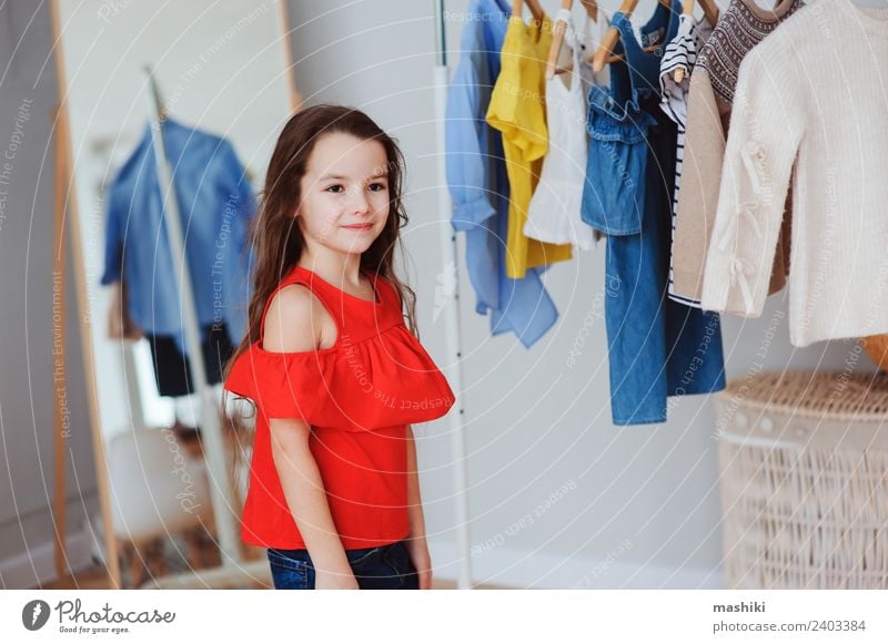 Little girls fashion Stock Photos, Royalty Free Little girls fashion Images