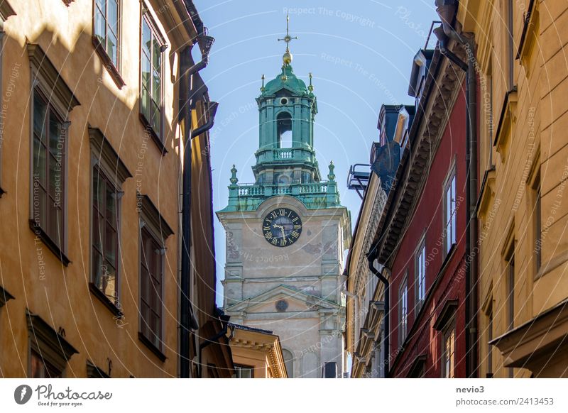 Church in the centre of Stockholm House (Residential Structure) Manmade structures Building Architecture Wall (barrier) Wall (building) Facade Large Beautiful