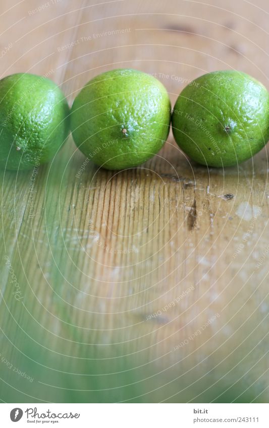 limes Food fruit Nutrition Organic produce Wellness Life Well-being Club Disco Bear Cocktail bar Feasts & Celebrations Thanksgiving Lie Fresh natural Juicy Sour