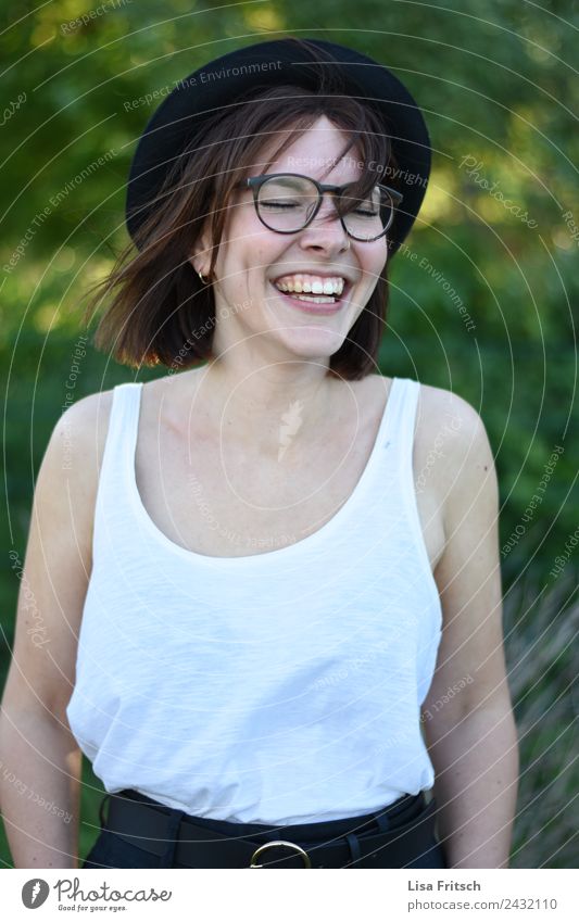 gorgeous free, young laughing woman, closed eyes, glasses Lifestyle Joy Beautiful Young woman Youth (Young adults) 1 Human being 18 - 30 years Adults Fashion
