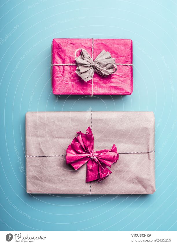 Packed Gifts Shopping Style Design Decoration Feasts & Celebrations Love Blue Pink Turquoise Packaged Packaging kraft paper Colour photo Studio shot