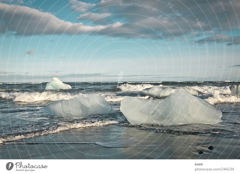 Iceland Vacation & Travel Beach Ocean Waves Environment Nature Landscape Elements Water Sky Horizon Climate Climate change Frost Coast Cold Black White