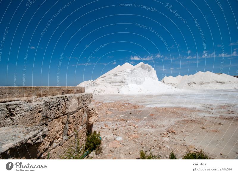 Snow at 30° C Cloudless sky Hot Sky Summer Beautiful weather Warmth Lie White Blue Heap Mountain Salt Saltworks depot Dry Dazzle Mediterranean Wall (barrier)