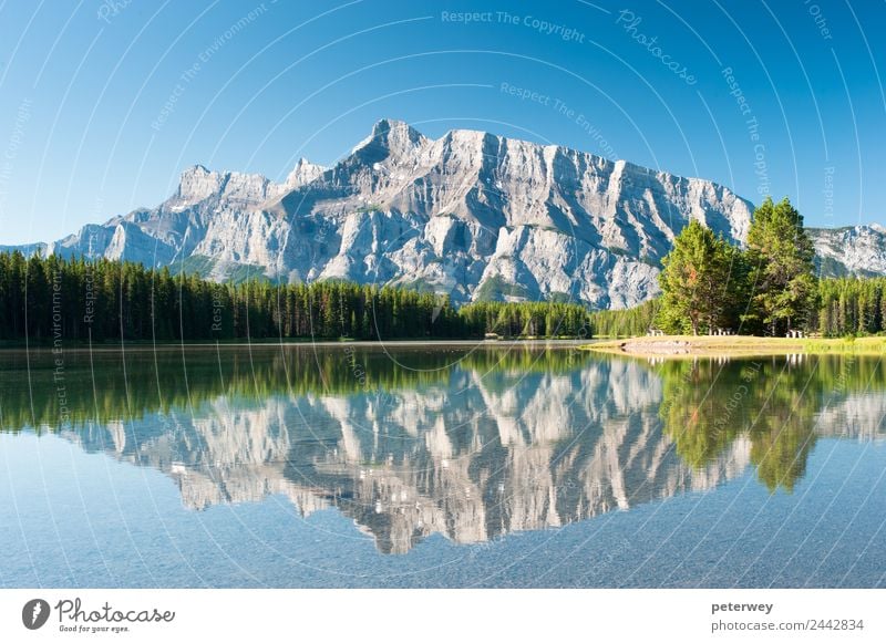 Mount Rundle from Cascade Ponds, Canada Trip Mountain Hiking Nature Lake Blue Alpine Banff National Park beautiful forest grass green landscape panorama