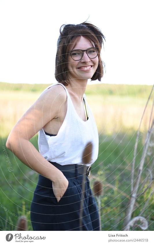 woman, smile, glasses, nature Summer Feminine Young woman Youth (Young adults) 1 Human being 18 - 30 years Adults Plant Eyeglasses Brunette Short-haired