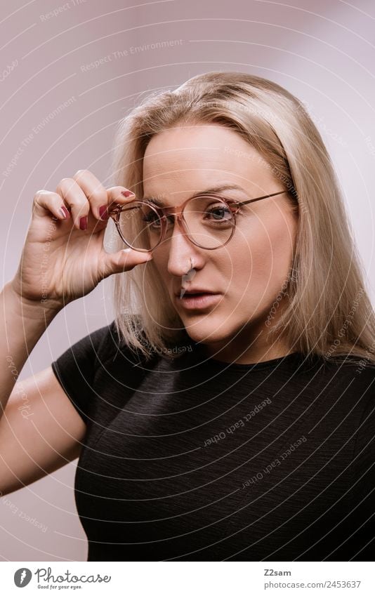 eyewear Lifestyle Elegant Style Design Young woman Youth (Young adults) 30 - 45 years Adults Fashion Eyeglasses Blonde Long-haired To hold on Looking