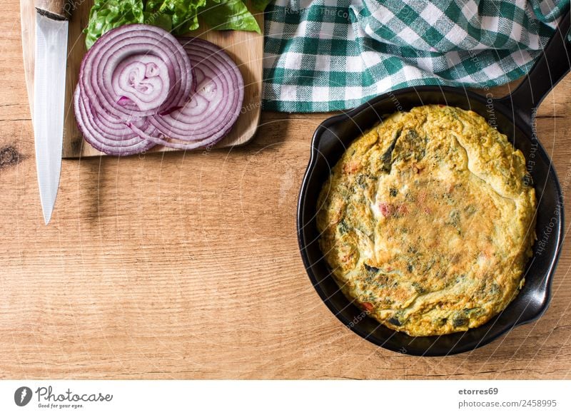 Frittata Food Vegetable Cooking oil Breakfast Lunch Dinner Vegetarian diet Diet Italian Food Pan Healthy Healthy Eating Kitchen Food photograph Egg Spinach