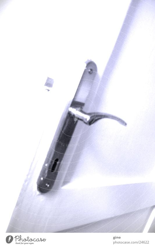 The door White Door handle Living or residing House (Residential Structure)