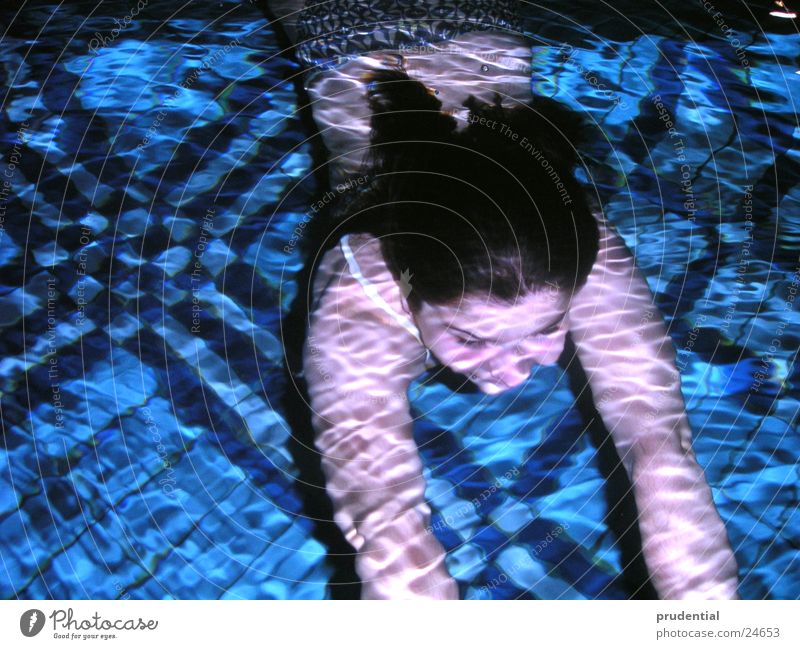 divergent Dive Swimming pool Woman swimming swim.diver Water Blue