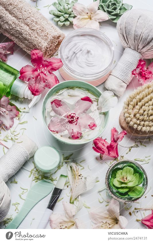 Spa and wellness with flowers and cosmetics Style Design Beautiful Personal hygiene Cosmetics Healthy Wellness Massage Living room Nature Flower Pink