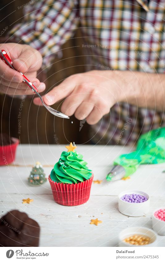 Cupcakes christmas tree Dessert Decoration Feasts & Celebrations Christmas & Advent Tree Small Green Red White background Baking box Butter candy colorful cream