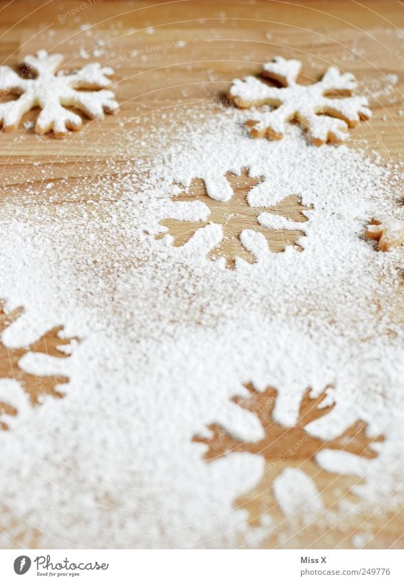 Joah is happy Christmas? Food Dough Baked goods Nutrition Delicious Sweet Confectioner`s sugar Snowflake Sugar Cookie Christmas biscuit Imprint