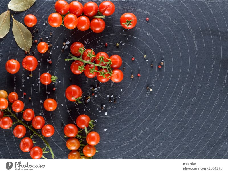 ripe red cherry tomatoes Vegetable Herbs and spices Vegetarian diet Summer Kitchen Eating Fresh Small Natural Above Green Red Black Cherry Tomato food healthy