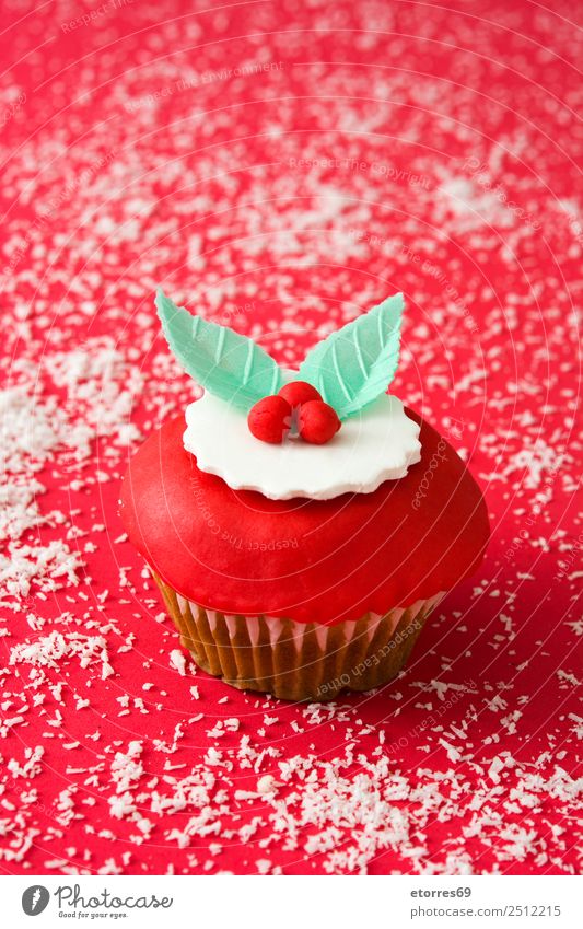 Chirstmas cupcake Food Food photograph Dish Baked goods Dessert Healthy Eating Decoration Feasts & Celebrations Christmas & Advent Ornament Sweet Candy Green