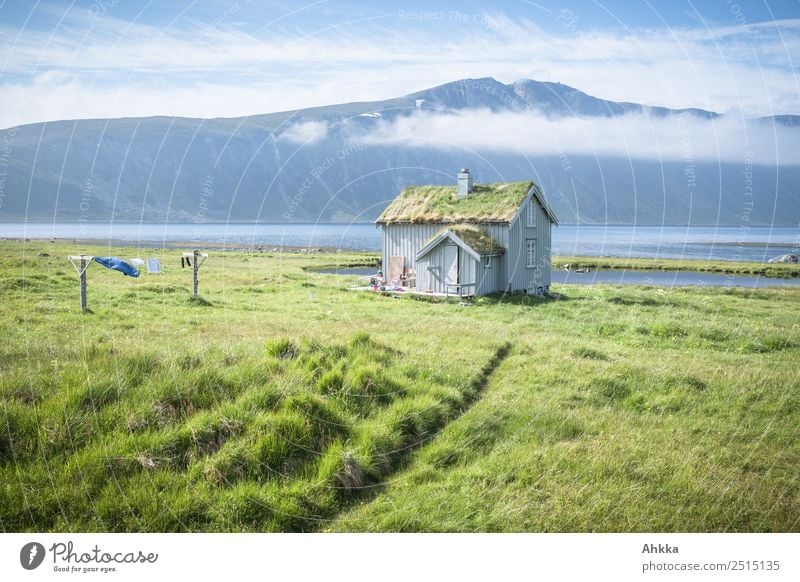 Exactly midnight Hut Beach Scandinavia Laundry Midnight