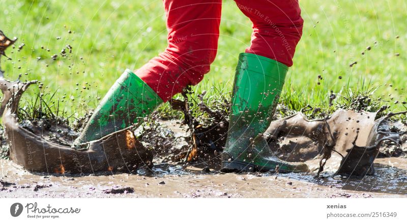 Rubber boots outlet mud