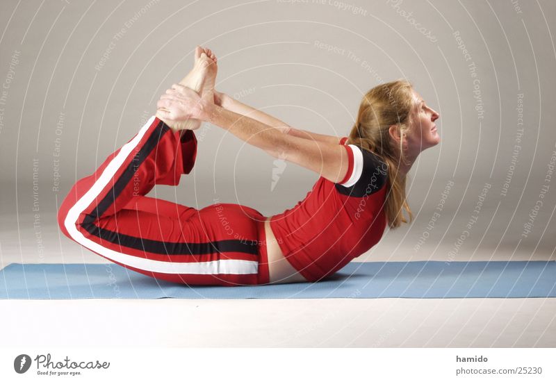 Yoga 3 Woman Fitness