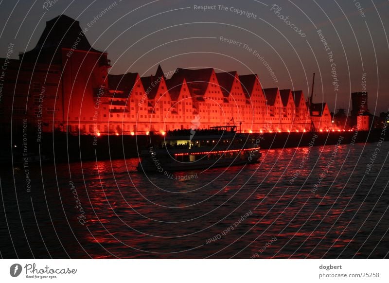 Cologne Lights 2003/Rheinauhafen Long exposure Night Red Architecture Harbour Blaze