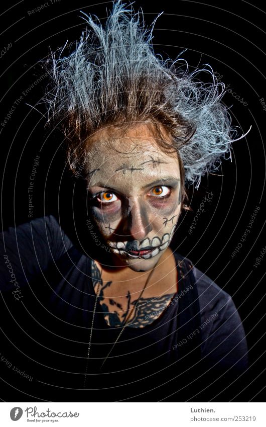 zombie Human being Woman Adults Head Hair and hairstyles Face 1 Observe Aggression Exceptional Threat Dark Creepy Crazy Trashy Blue Black White Fear Hallowe'en