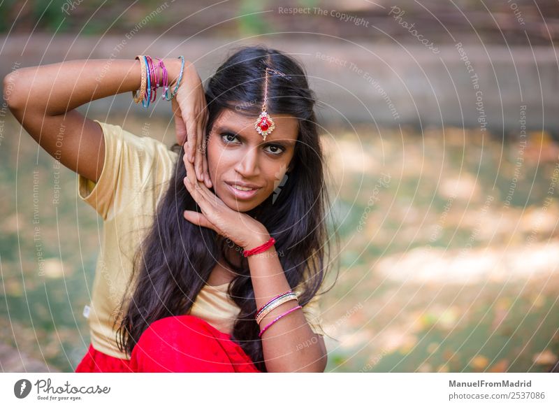 Portrait of Woman in Indian Traditional Clothing · Free Stock Photo