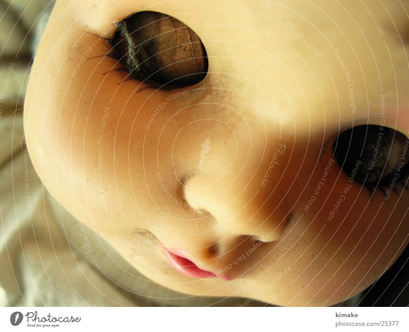 beau Obscure Doll expansiveness Eyes Pain