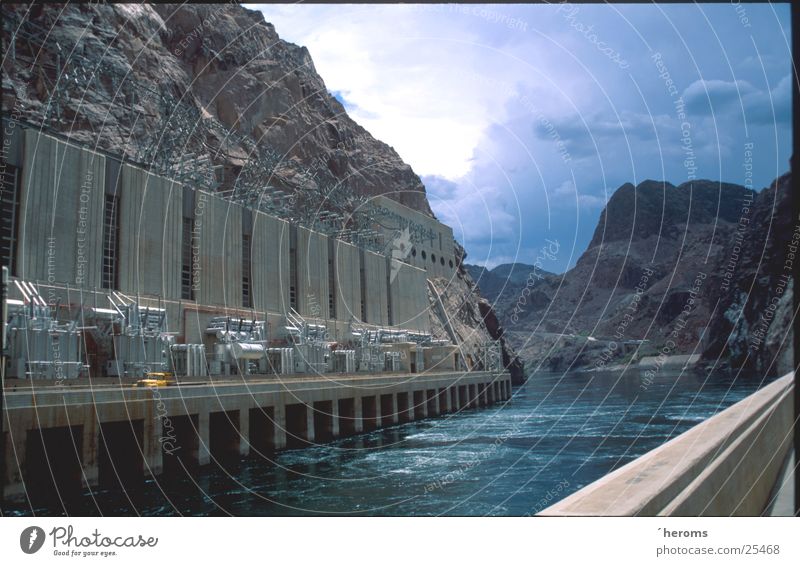 Hoover Dam Reservoir Retaining wall Nevada Hydroelectric  power plant Industry Lake Mead USA