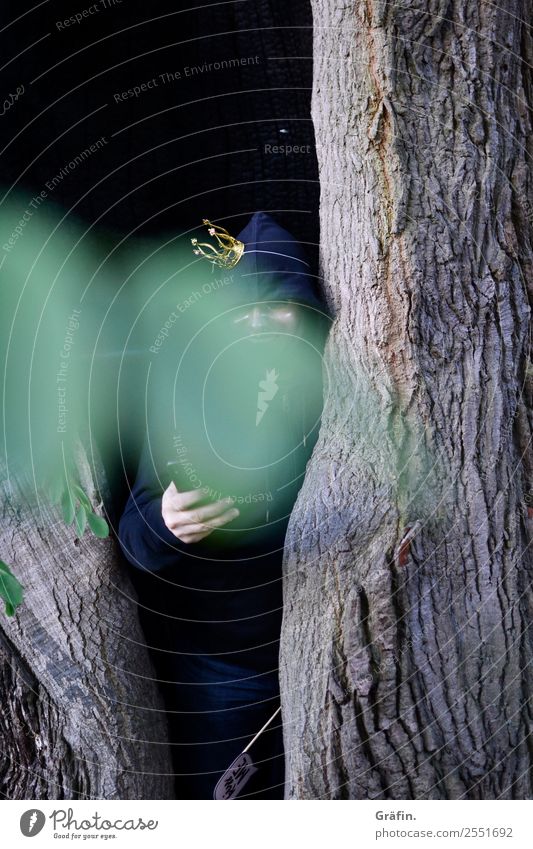 secretiveness Hide Cellphone Human being Masculine Man Adults 1 30 - 45 years Environment Nature Summer Tree Bushes Park Forest Observe Wait Threat Dark Brown