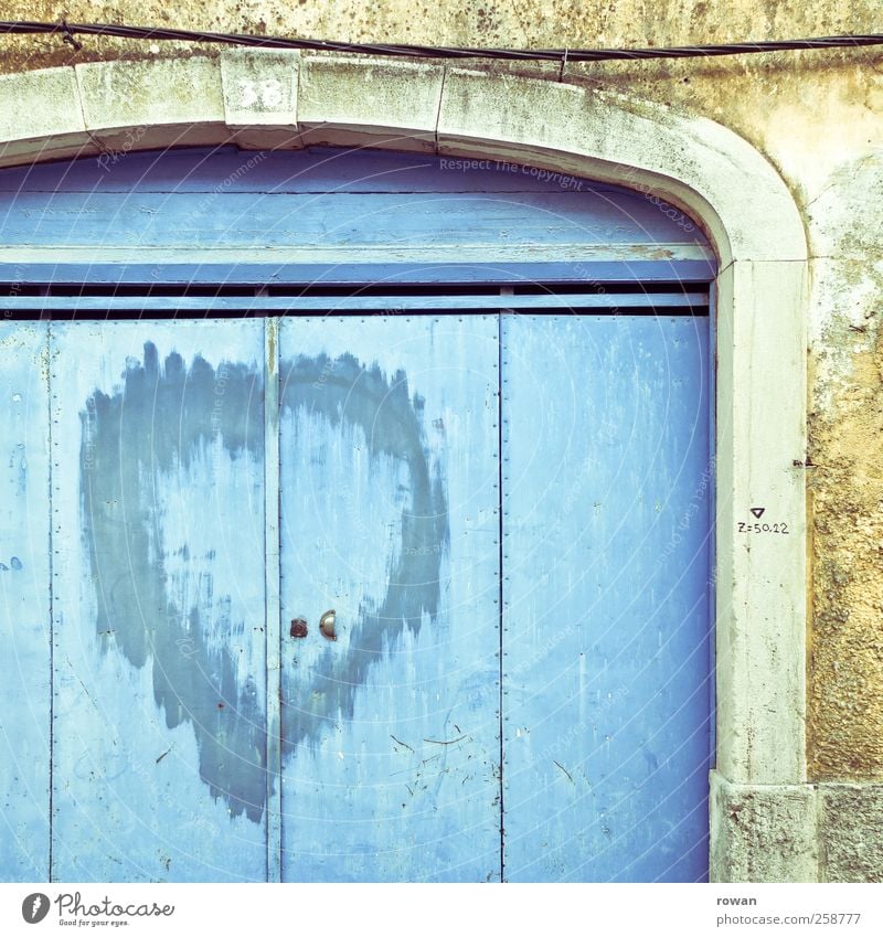 heart, extinguished House (Residential Structure) Manmade structures Building Wall (barrier) Wall (building) Facade Door Sign Graffiti Heart Cliche Gloomy Town
