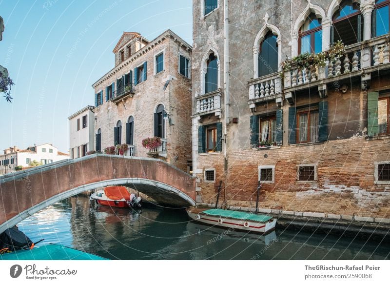 Venice Town Old Esthetic Beautiful Italy Channel Water House (Residential Structure) Manmade structures Watercraft Bridge Balcony Tourism Colour photo