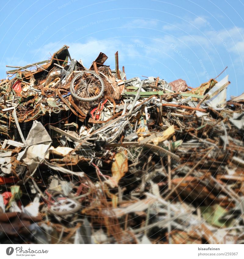 wheel of time High-tech Environmental pollution Trash Scrap metal Raw materials and fuels Raw materials depot Iron Garbage dump Recycling Mountain Colour photo