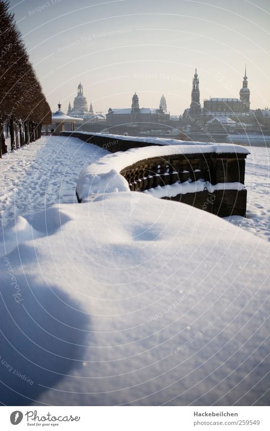 dresden goes snow Museum Architecture Opera house Nature Landscape Sky Sun Winter River Dresden Downtown Church Castle Park Wall (barrier) Wall (building)