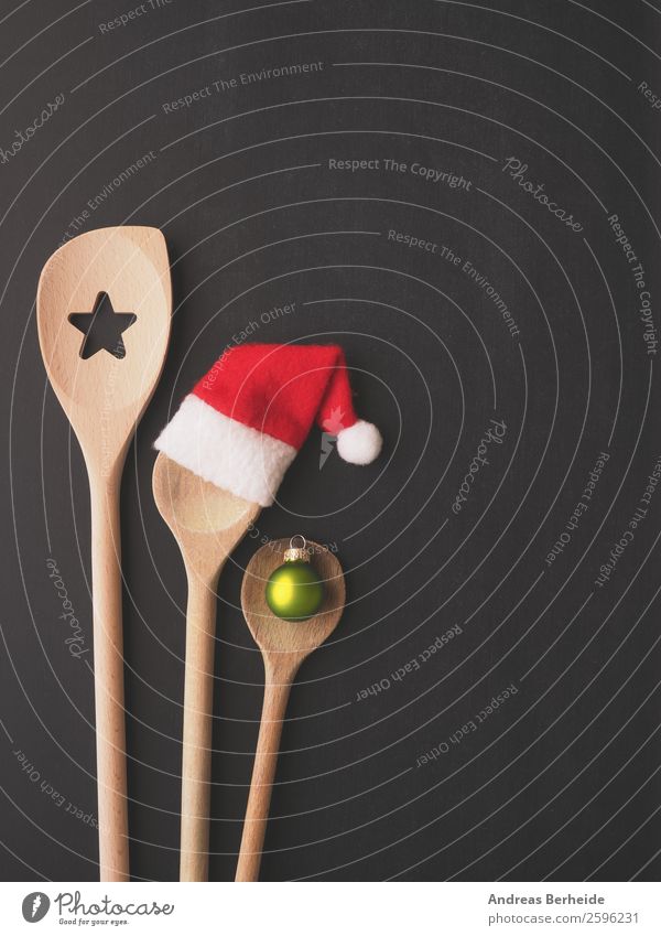 Three cooking spoons with Christmas decoration Banquet Spoon Style Winter Restaurant Christmas & Advent Blackboard Hat Cap Wooden spoon Joy Background picture