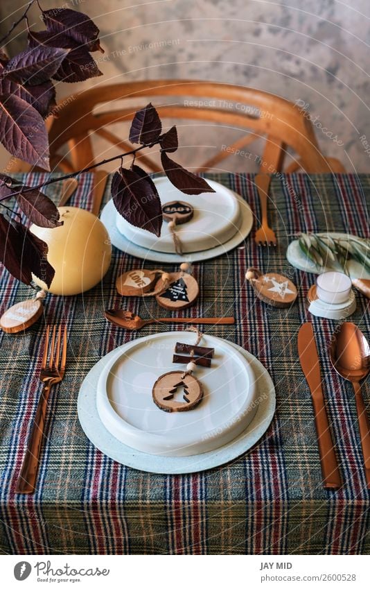 holiday copper table setting decorated with wooden sahapes Dinner Plate Happy Decoration Party Event Restaurant Feasts & Celebrations Thanksgiving