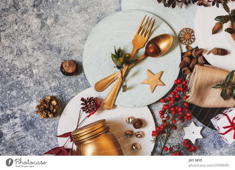 Holiday table setting funny Christmas table with ornaments Dinner Plate Joy Happy Winter Decoration Table Restaurant Easter Thanksgiving Christmas & Advent