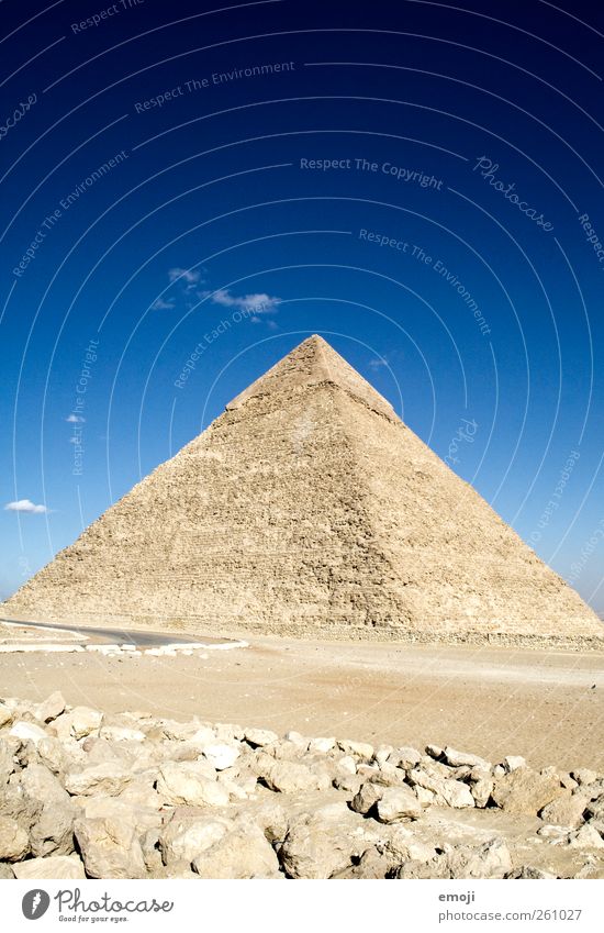 ^ Environment Nature Earth Sand Sky Sky only Warmth Drought Desert Exceptional Historic Blue Uniqueness wonder of the world Giza Pyramid Egypt Culture