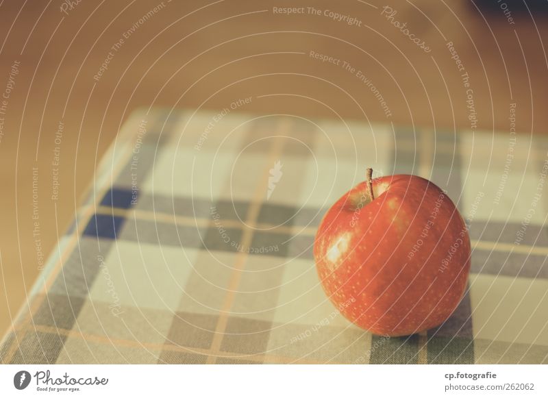 Apple_Day One Fruit Vegetarian diet Diet Style Table Tablecloth Fragrance Town Colour photo Artificial light Shallow depth of field