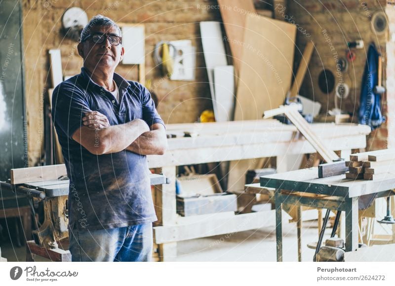 Portrait of senior carpenter in his workshop Shopping Happy Work and employment Craftsperson Industry Craft (trade) Human being Man Adults Grandfather Arm Old