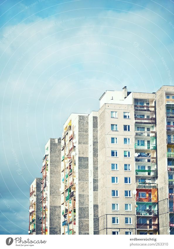 some color in the everyday life... Air Sky Clouds Beautiful weather Town House (Residential Structure) High-rise Building Wall (barrier) Wall (building) Facade