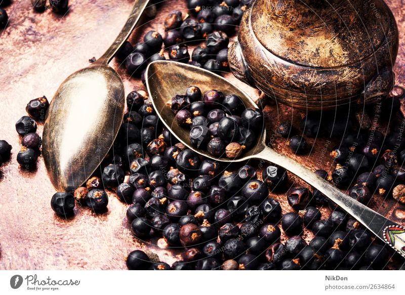 How to Use Juniper Berries - This Healthy Table