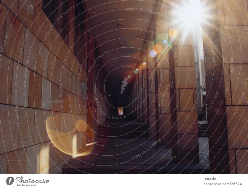 sunshine Frankfurt Architecture Römerberg harness Column Sun Corridor